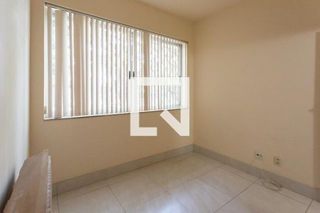 Apartamento à venda com 3 quartos, 130m² em Lourdes, Belo Horizonte