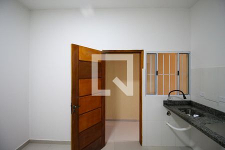 Sala / Cozinha de apartamento para alugar com 1 quarto, 40m² em Jardim Helena, São Paulo
