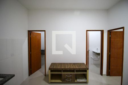 Sala / Cozinha de apartamento para alugar com 1 quarto, 40m² em Jardim Helena, São Paulo