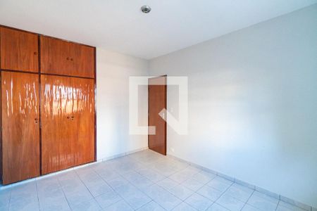 Quarto 2 de casa à venda com 4 quartos, 240m² em Vila Monte Alegre, São Paulo