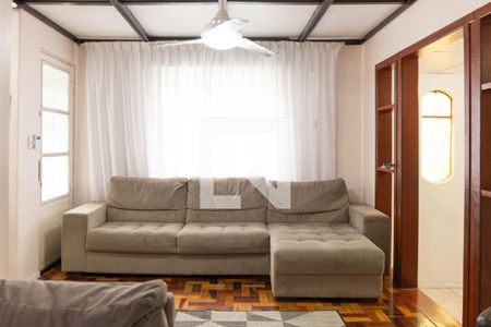 Sala de casa à venda com 4 quartos, 250m² em Rubem Berta, Porto Alegre
