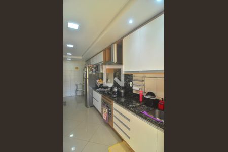 Apartamento à venda com 128m², 3 quartos e 2 vagasCozinha