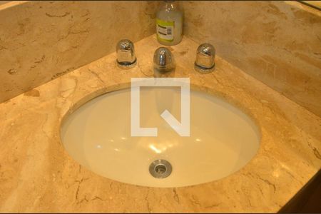 Apartamento à venda com 128m², 3 quartos e 2 vagasBanheiro