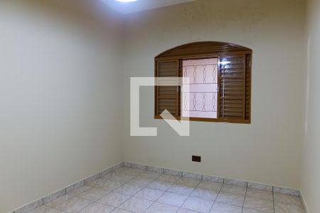Quarto 2 de casa para alugar com 2 quartos, 144m² em Santa Maria, Santo André