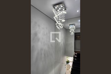 Apartamento à venda com 239m², 3 quartos e 6 vagas Apartamento à venda com 239m², 3 quartos e 6 vagasDetalhe