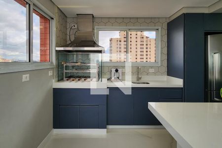 Apartamento à venda com 239m², 3 quartos e 6 vagas Apartamento à venda com 239m², 3 quartos e 6 vagasCozinha