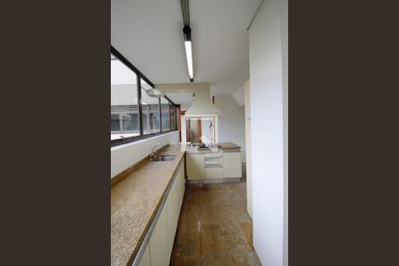 Apartamento para alugar com 550m², 3 quartos e 3 vagasv