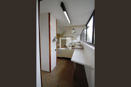 Apartamento para alugar com 550m², 3 quartos e 3 vagasCozinha