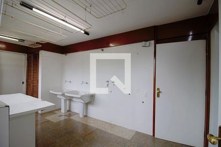 Apartamento para alugar com 550m², 3 quartos e 3 vagasÁrea de Serviço