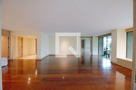 Sala de apartamento para alugar com 3 quartos, 550m² em Vila Suzana, São Paulo
