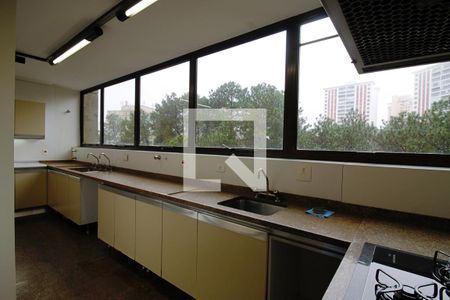 Apartamento para alugar com 550m², 3 quartos e 3 vagasv