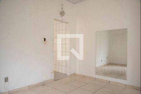 Sala de casa para alugar com 2 quartos, 300m² em Vila da Saúde, São Paulo