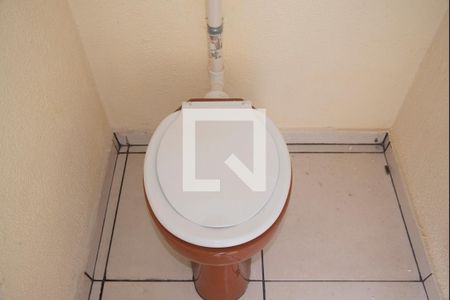 Casa para alugar com 300m², 2 quartos e sem vaga Casa para alugar com 300m², 2 quartos e sem vagaBanheiro de Serviço