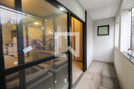 Studio para alugar com 47m², 1 quarto e sem vagaVaranda