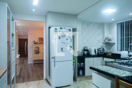 Casa para alugar com 230m², 3 quartos e 2 vagas Casa para alugar com 230m², 3 quartos e 2 vagasCozinha