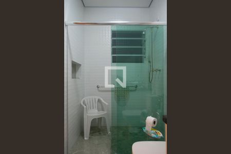 Casa para alugar com 230m², 3 quartos e 2 vagas Casa para alugar com 230m², 3 quartos e 2 vagasBanheiro Quarto 2