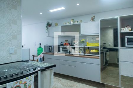 Casa para alugar com 230m², 3 quartos e 2 vagas Casa para alugar com 230m², 3 quartos e 2 vagasCozinha