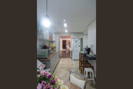 Casa para alugar com 230m², 3 quartos e 2 vagas Casa para alugar com 230m², 3 quartos e 2 vagasCozinha