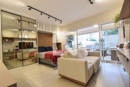 Sala/Quarto de kitnet/studio à venda com 1 quarto, 44m² em Campo Belo, São Paulo