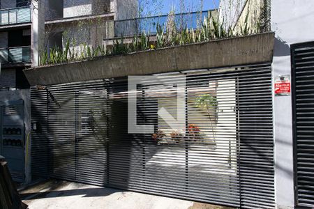Casa de condomínio para alugar com 45m², 2 quartos e 1 vaga Casa de condomínio para alugar com 45m², 2 quartos e 1 vagaFachada