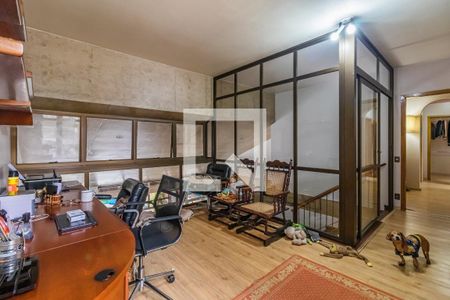 Casa de condomínio à venda com 400m², 5 quartos e 5 vagas Casa de condomínio à venda com 400m², 5 quartos e 5 vagasMezanino