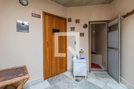 Casa de condomínio à venda com 400m², 5 quartos e 5 vagas Casa de condomínio à venda com 400m², 5 quartos e 5 vagasSaunas