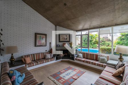 Casa de condomínio à venda com 400m², 5 quartos e 5 vagas Casa de condomínio à venda com 400m², 5 quartos e 5 vagasSala