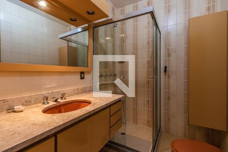 Casa de condomínio à venda com 400m², 5 quartos e 5 vagas Casa de condomínio à venda com 400m², 5 quartos e 5 vagasBanheiro da Suíte 3