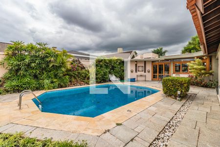 Casa de condomínio à venda com 400m², 5 quartos e 5 vagas Casa de condomínio à venda com 400m², 5 quartos e 5 vagasEspaço Externo