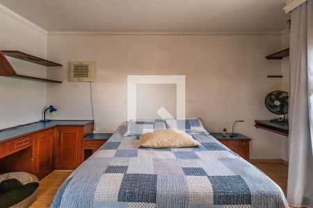 Casa de condomínio à venda com 400m², 5 quartos e 5 vagas Casa de condomínio à venda com 400m², 5 quartos e 5 vagasSuíte 5