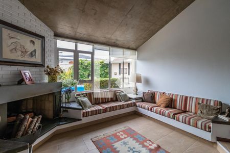 Casa de condomínio à venda com 400m², 5 quartos e 5 vagas Casa de condomínio à venda com 400m², 5 quartos e 5 vagasSala