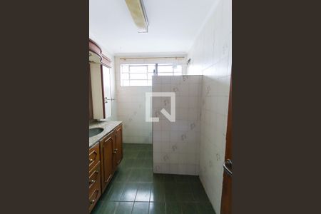 Apartamento à venda com 109m², 2 quartos e sem vagaBanheiro