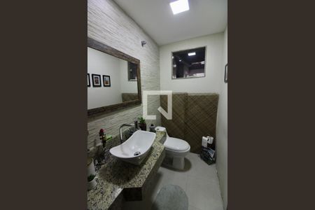 Casa de condomínio à venda com 620m², 6 quartos e 8 vagasLavabo