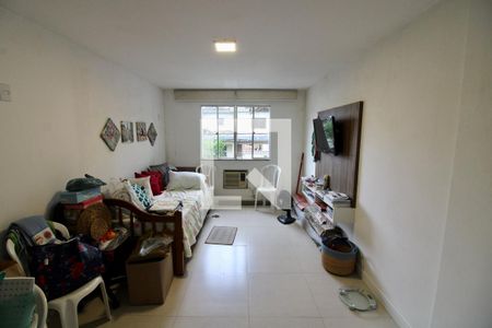 Suíte 1 de casa de condomínio à venda com 6 quartos, 620m² em Vargem Grande, Rio de Janeiro