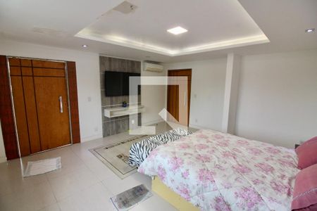 Casa de condomínio à venda com 620m², 6 quartos e 8 vagasSuite  2
