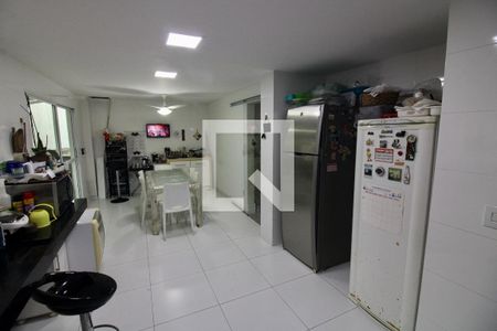 Casa de condomínio à venda com 620m², 6 quartos e 8 vagasCozinha