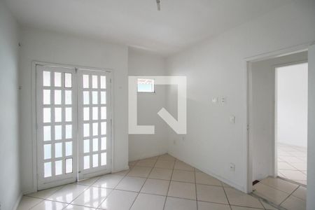 Quarto 1 de casa de condomínio para alugar com 2 quartos, 70m² em Luz, Nova Iguaçu