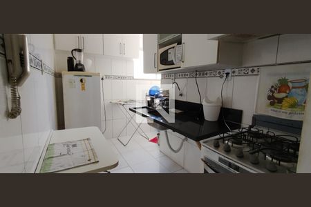Cozinha de apartamento para alugar com 2 quartos, 49m² em Nova Brasília , Salvador
