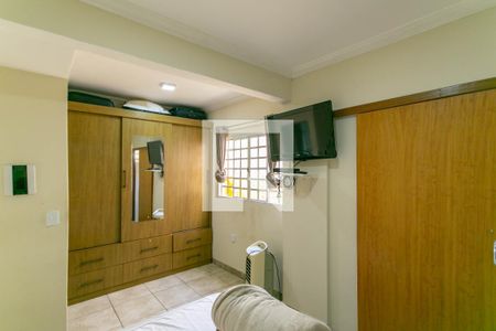 Casa à venda com 270m², 9 quartos e 3 vagasQuarto Suíte