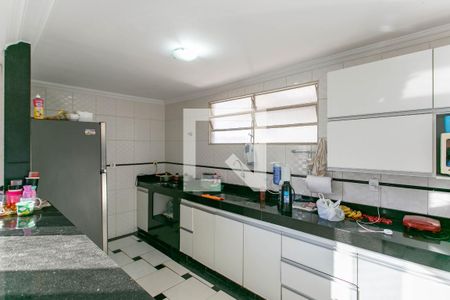 Casa à venda com 270m², 9 quartos e 3 vagasCozinha