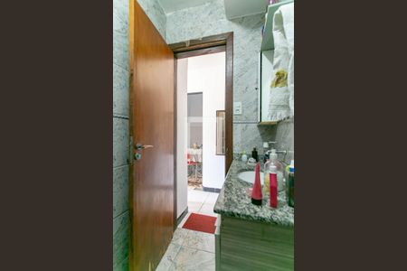 Casa à venda com 270m², 9 quartos e 3 vagasBanheiro