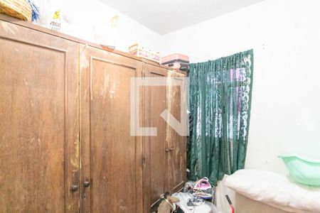 Casa à venda com 270m², 9 quartos e 3 vagasQuarto 2