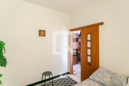 Casa à venda com 270m², 9 quartos e 3 vagasQuarto 1