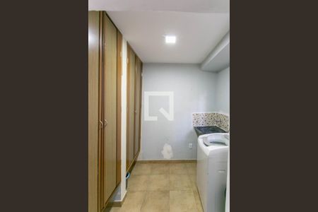 Casa à venda com 270m², 9 quartos e 3 vagasÁrea de Serviço