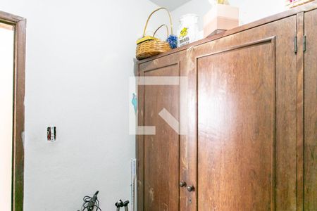 Casa à venda com 270m², 9 quartos e 3 vagasQuarto 2