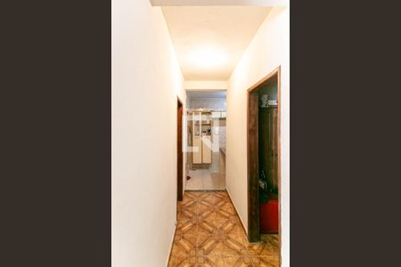 Casa à venda com 270m², 9 quartos e 3 vagasCorredor