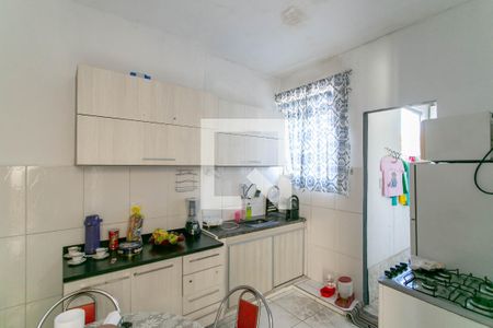 Casa à venda com 270m², 9 quartos e 3 vagasCozinha