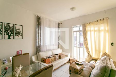 Casa à venda com 270m², 9 quartos e 3 vagasSala