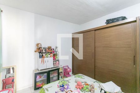 Casa à venda com 270m², 9 quartos e 3 vagasQuarto 2