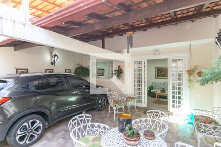 Casa à venda com 270m², 9 quartos e 3 vagasGaragem